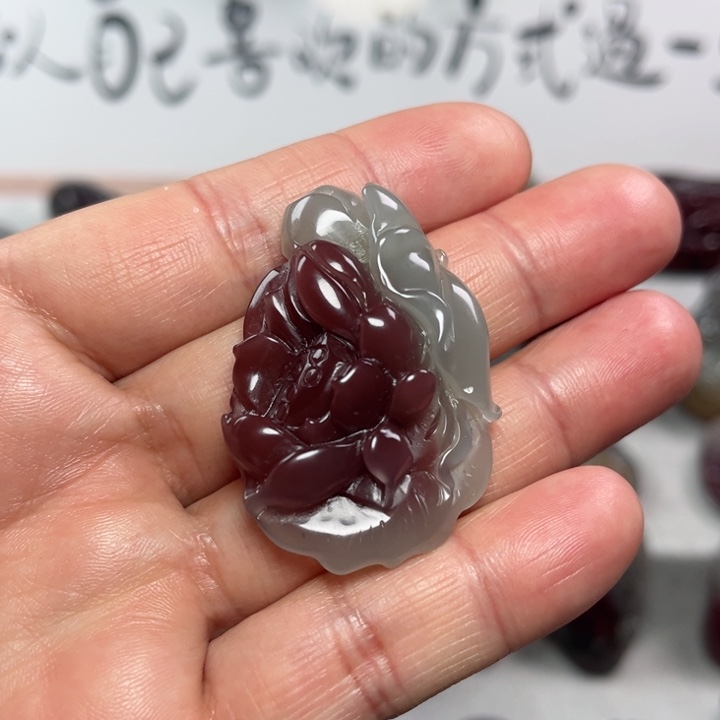 玛瑙/玉髓颈饰未镶嵌好运连连