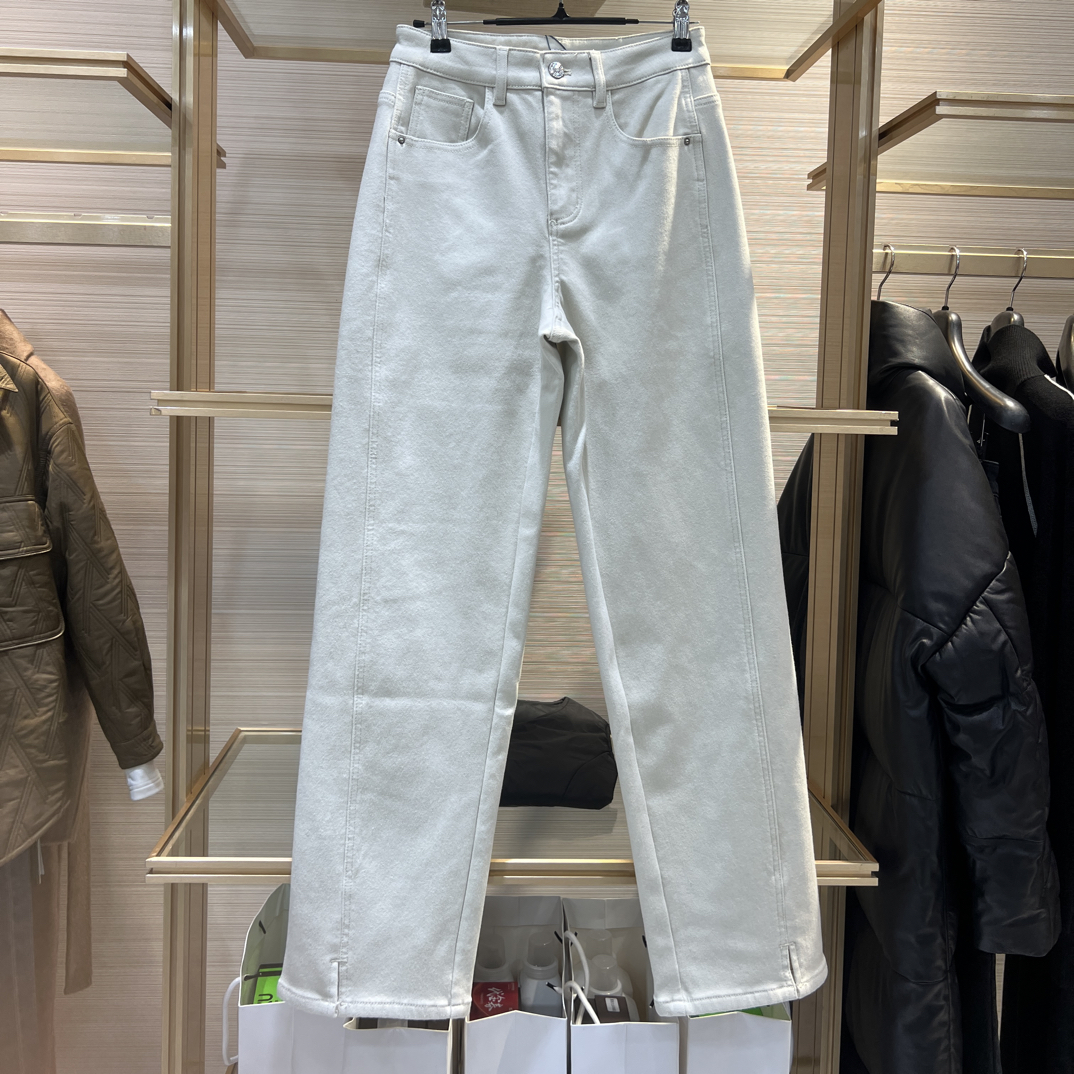 玛丝恩迪秋冬新款白色高腰窄版直筒加绒百搭显瘦牛仔裤女130417