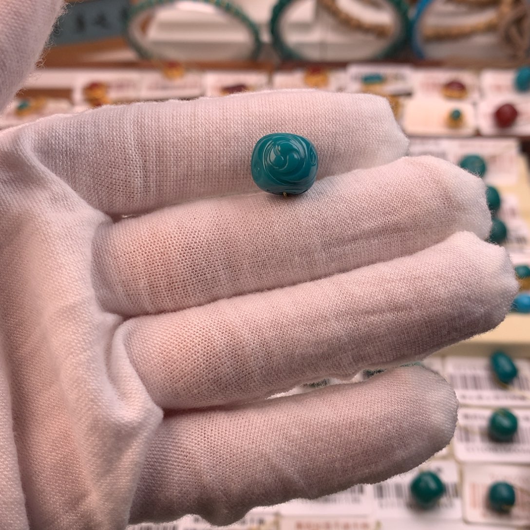 绿松石未镶嵌配饰凡