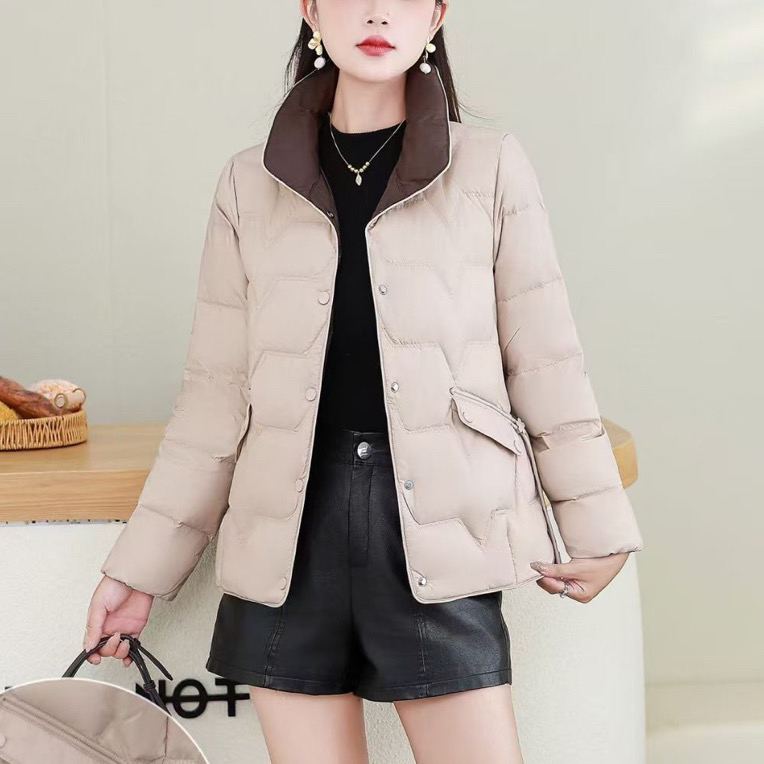 洋气妈妈短款轻薄型冬季国风羽绒保暖潮流款