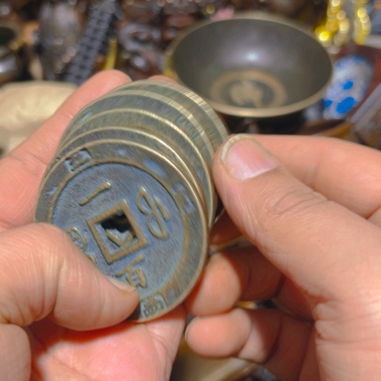 正常发货 铜的。全清了一件不留