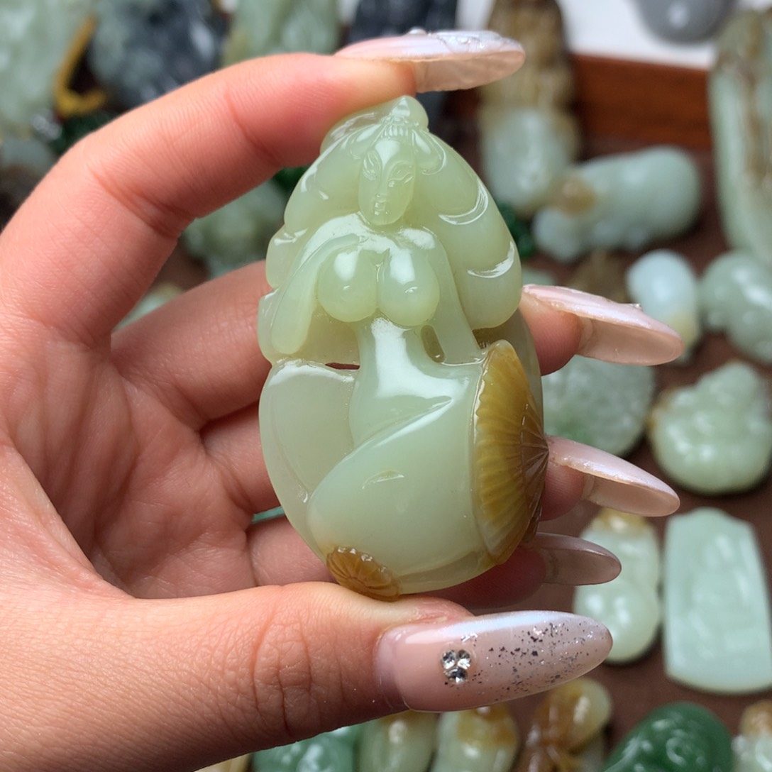 和田玉挂件未镶嵌