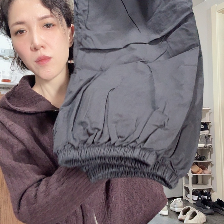 爱***爱羊羔毛搜的第一本就是他本人发