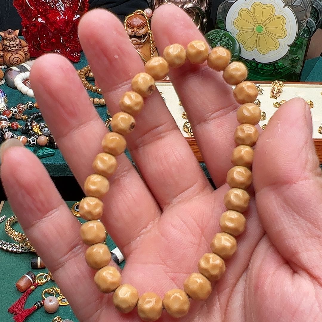 菩提根/象牙果手串