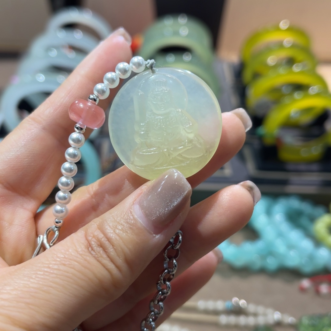 岫玉手镯未镶嵌手镯