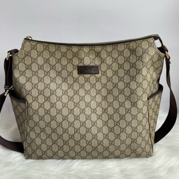 95新 GUCCI/古驰 95新GUCCI/古驰95新古驰斜挎包奢侈男士8809