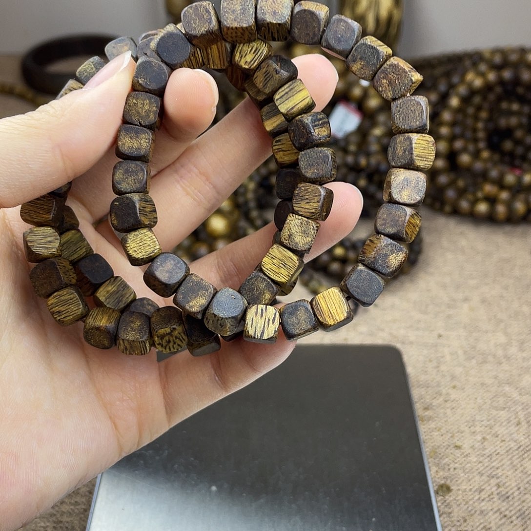 沉香碎屑沉香方糖