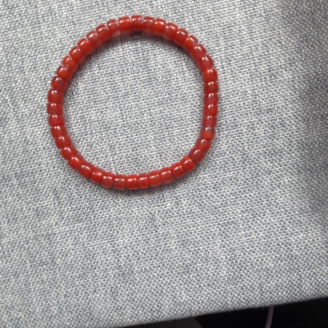 南红玛瑙颈饰合金