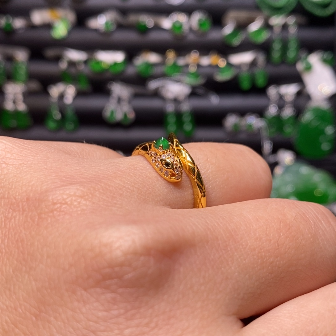 翡翠戒指银S925镀金镶嵌天然翡翠