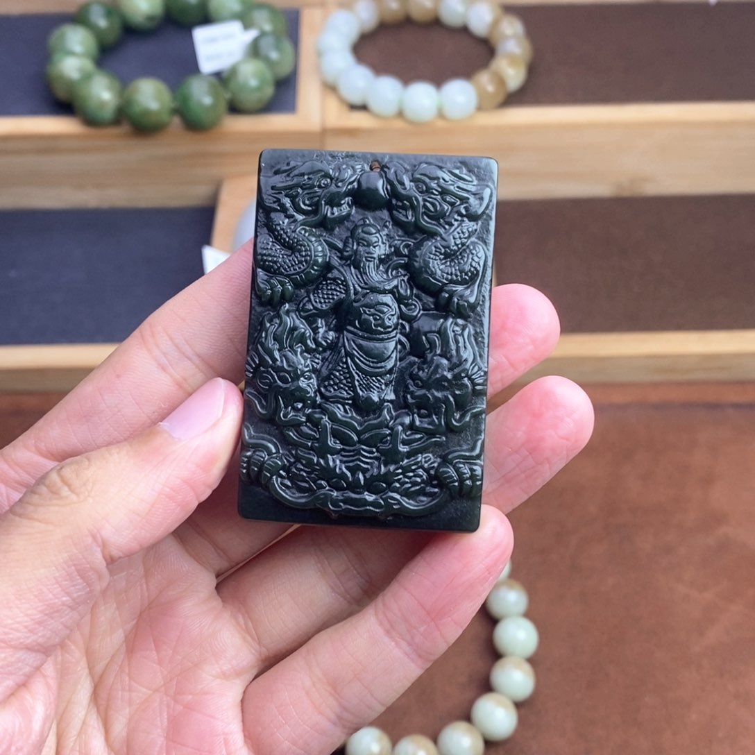 和田玉（糖玉）挂件未镶嵌