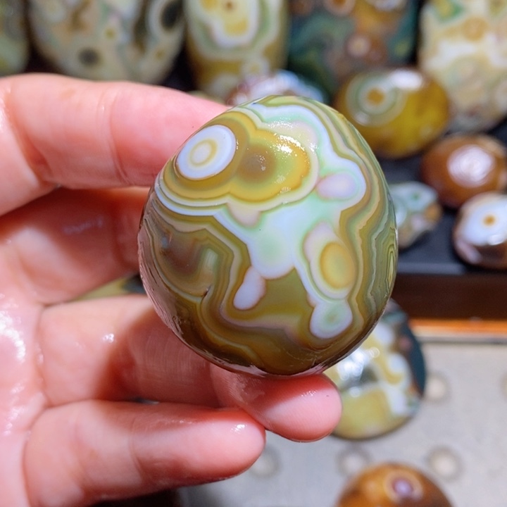 未镶嵌玛瑙/玉髓珠宝半成品124