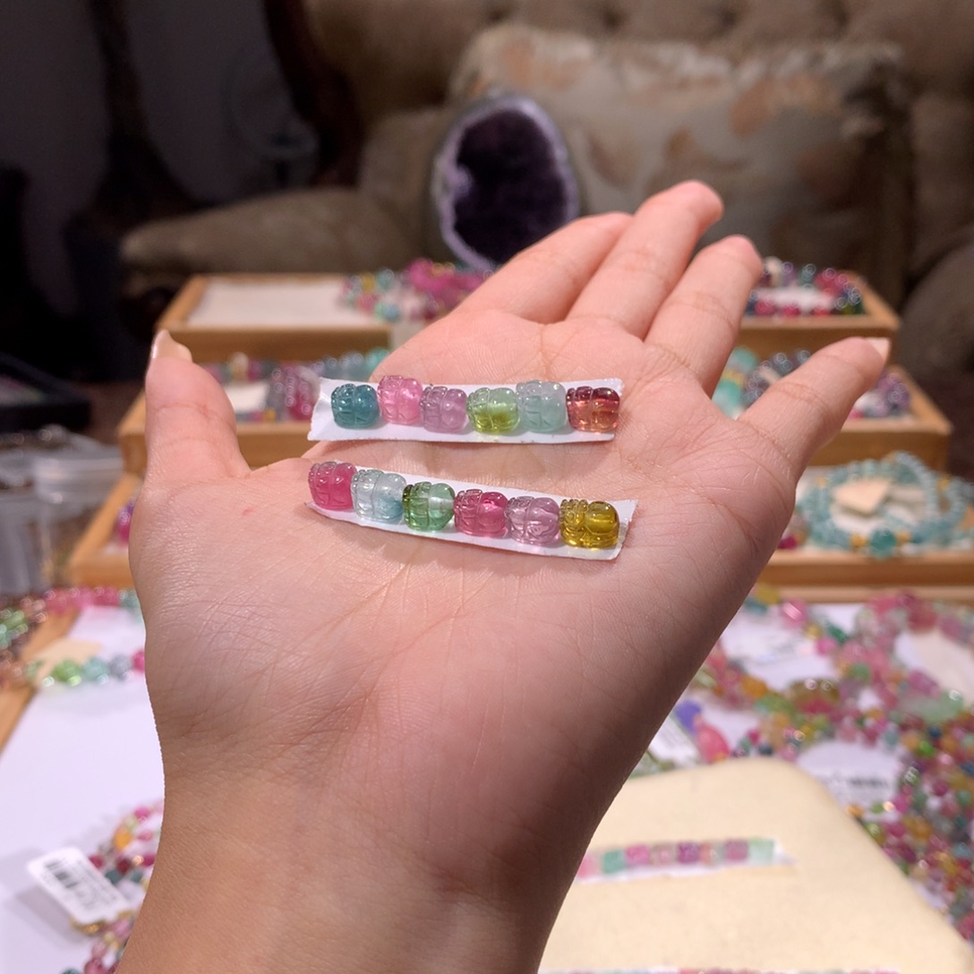 未镶嵌多样性发货其一碧玺