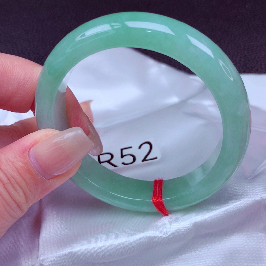 翡翠未镶嵌手镯手镯