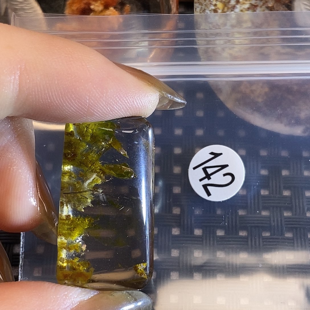 搓***姨颈饰未镶嵌水晶水晶