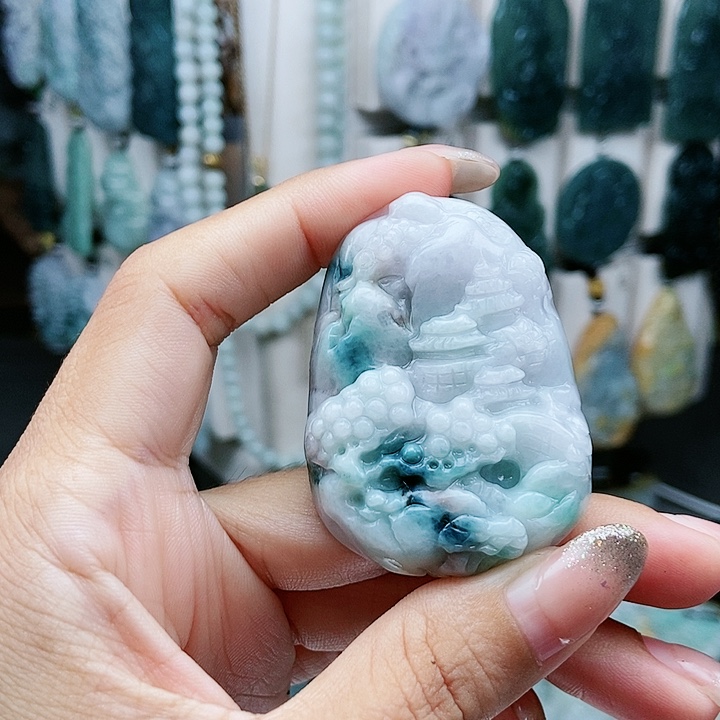 翡翠未镶嵌颈饰翡翠
