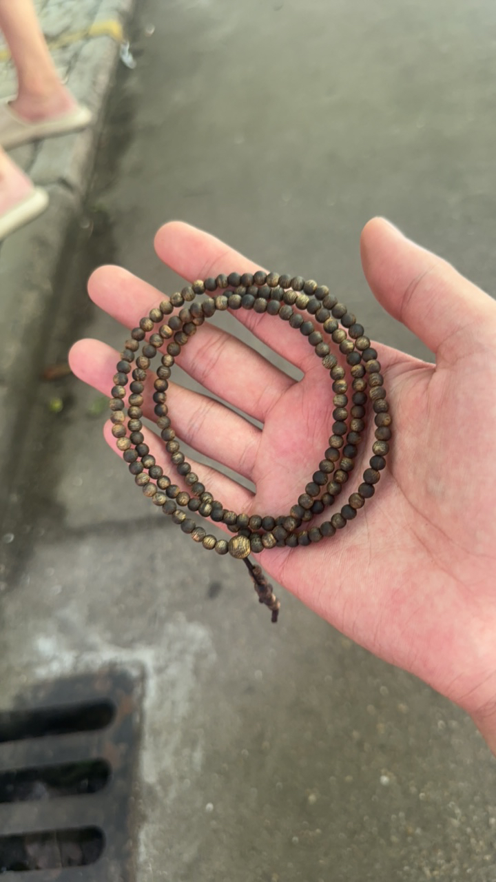 沉香【市寻琼香】海南沉香0.4虫漏圆珠手串8克➕@@6-15-22