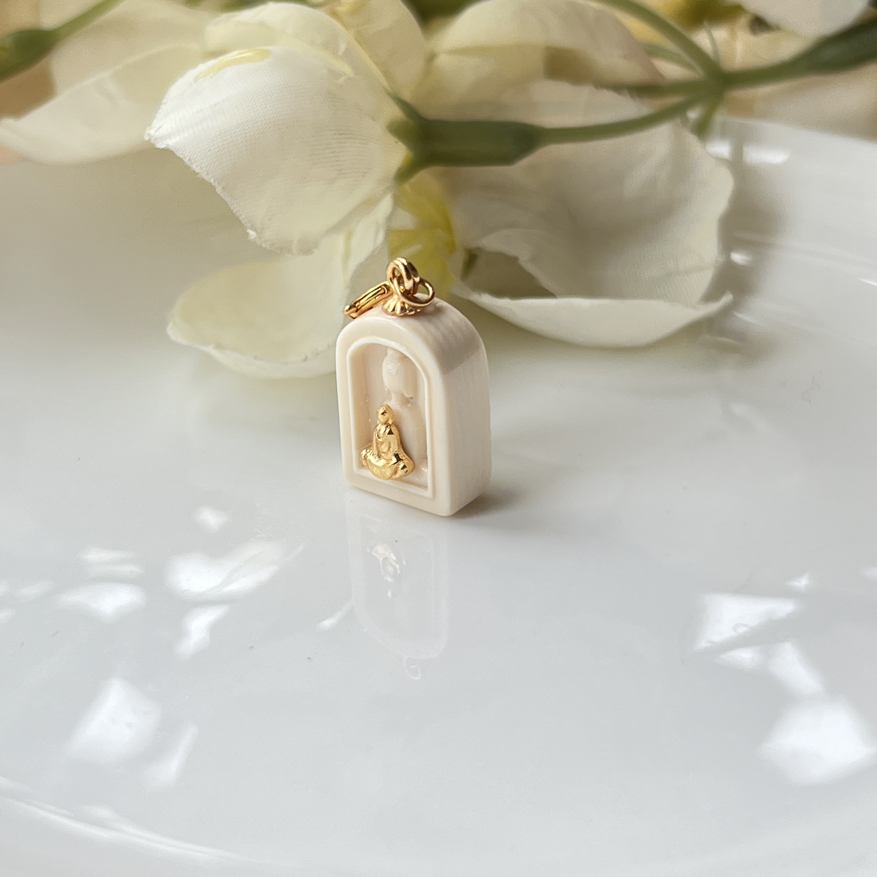 约15*10*7mm猛犸牙S925银镶悟道佛吊坠