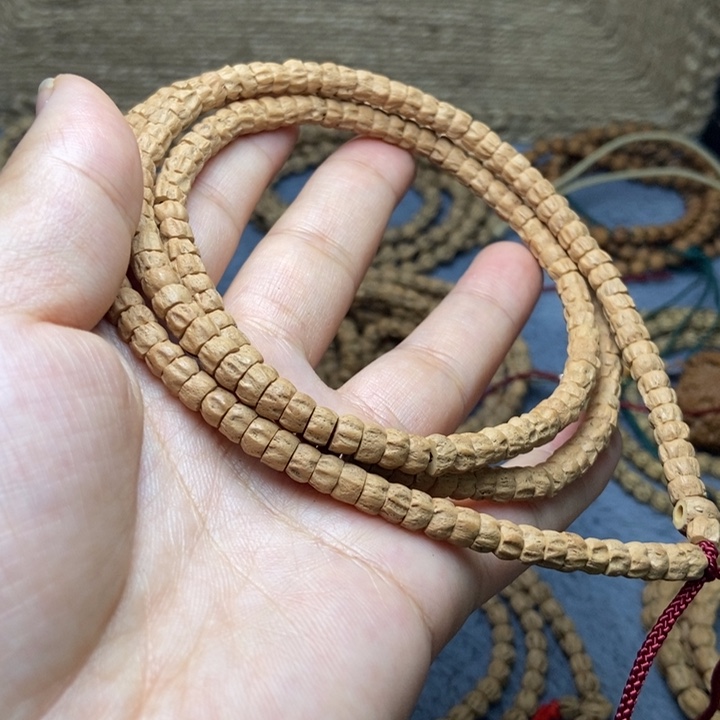 【闪购商品】吊坠柏香籽/百香籽