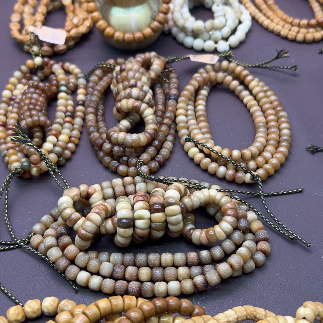 嘟***噜吊坠龙脊菩提苹果园