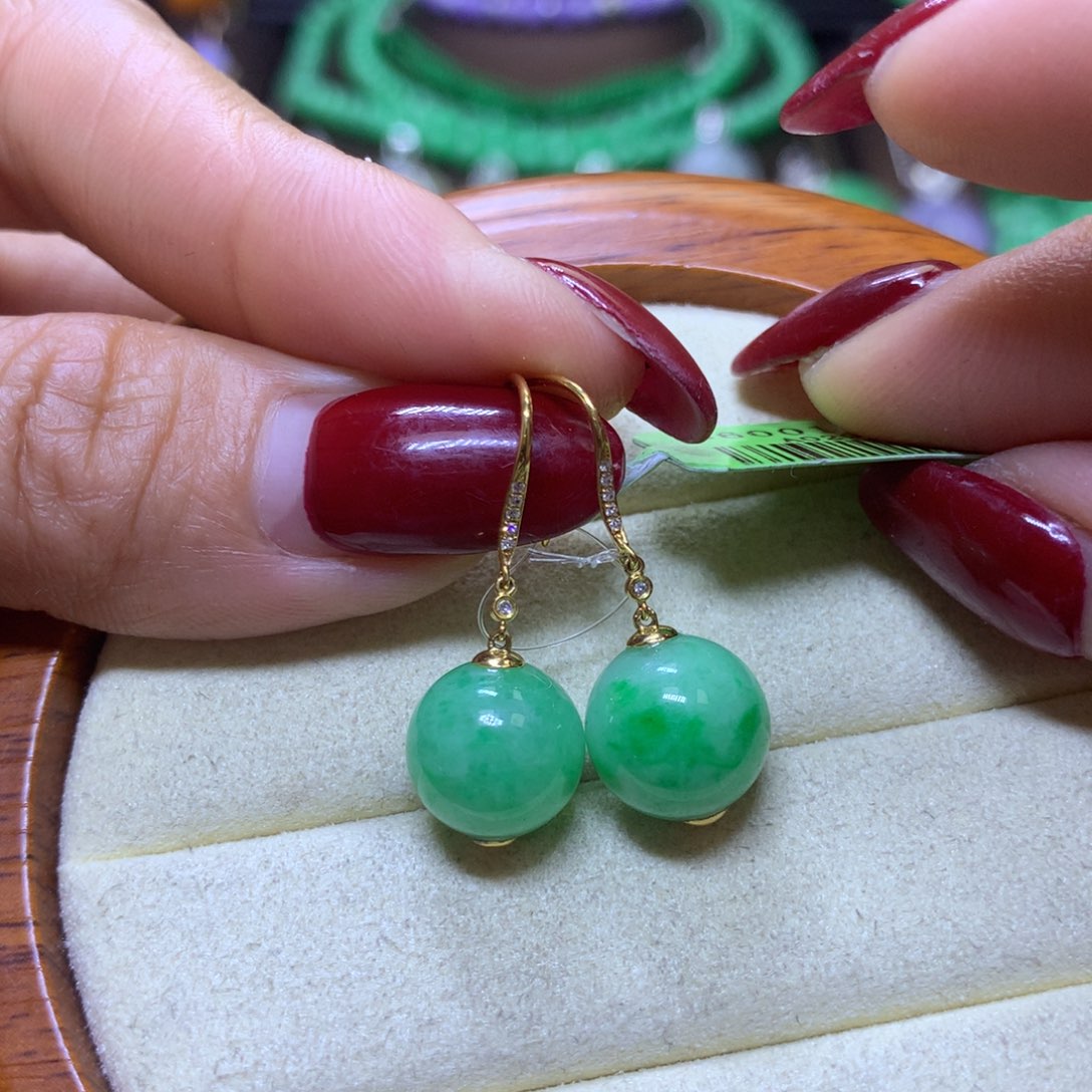 【闪购商品】翡翠颈饰18K金镶嵌翡翠