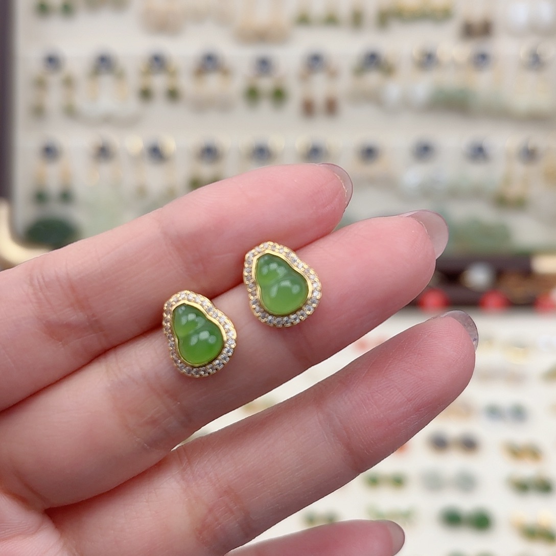 银S925镶嵌和田玉耳饰