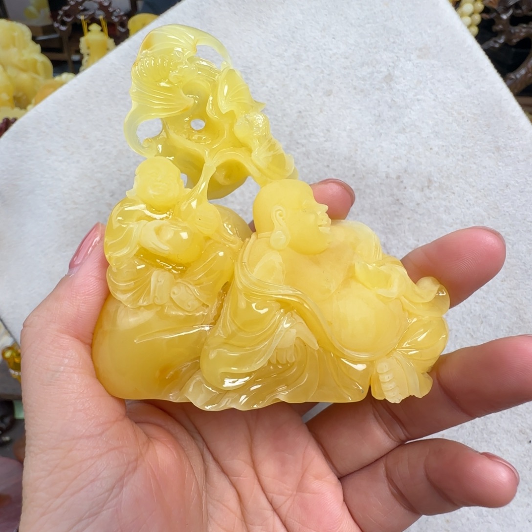 蜜蜡未镶嵌珠宝奇石
