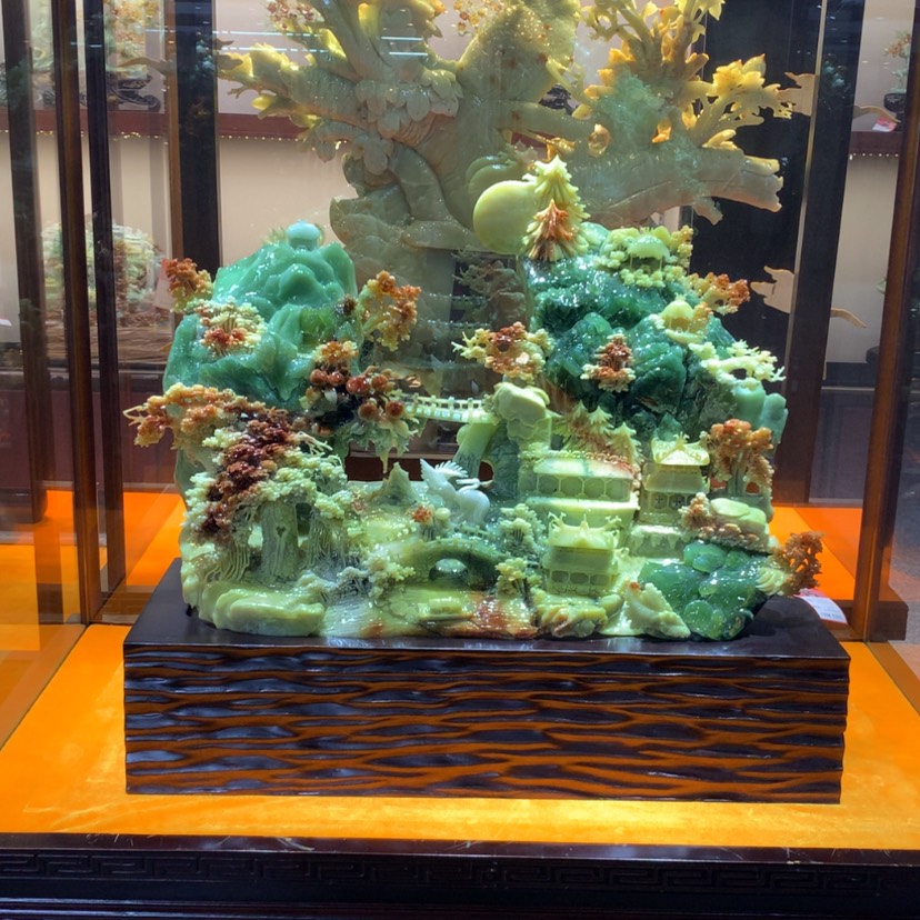 【闪购商品】蛇纹石玉摆件未镶嵌