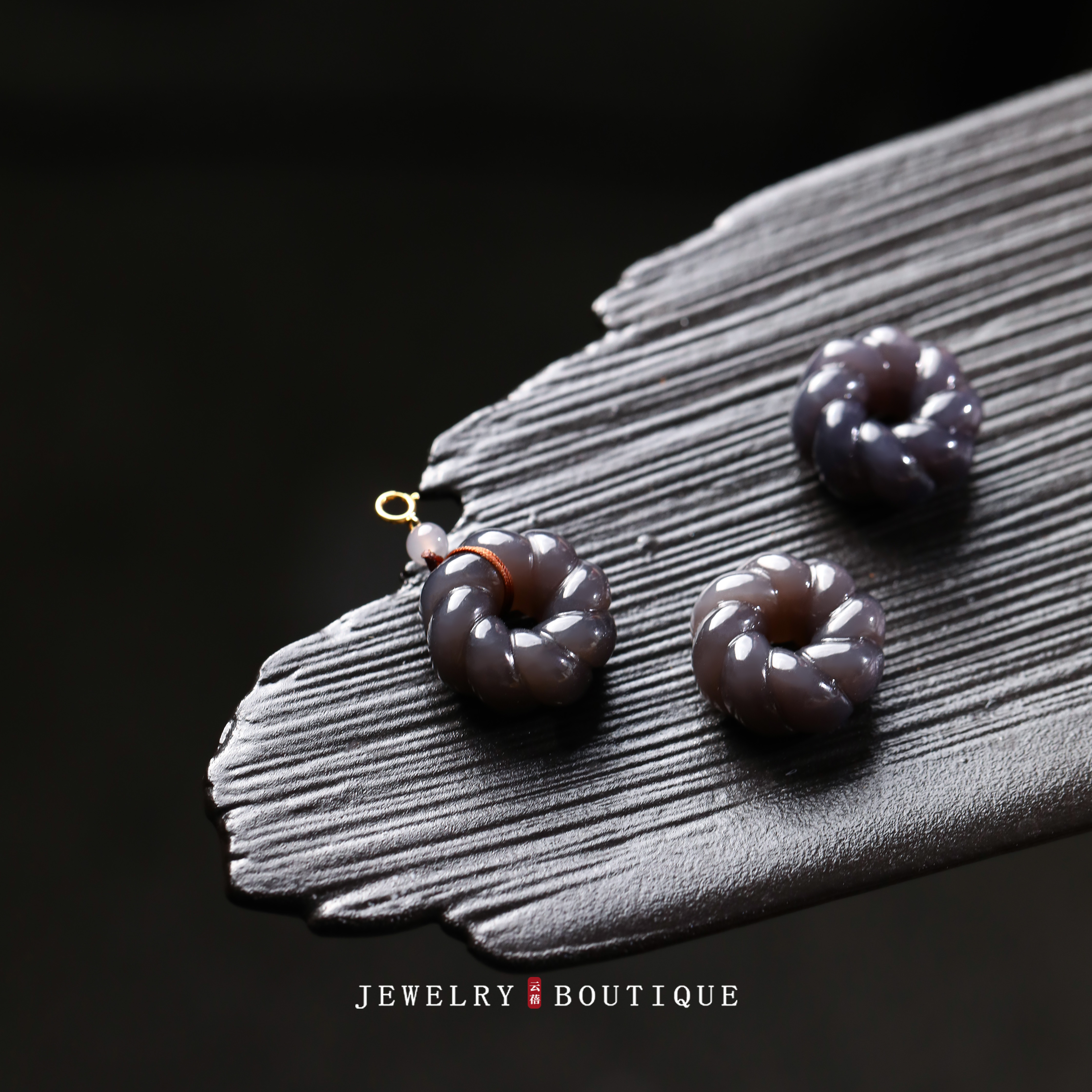 浓烟紫玉麻花吊坠编绳项链和田玉首饰女士气质百搭玉坠 发1条