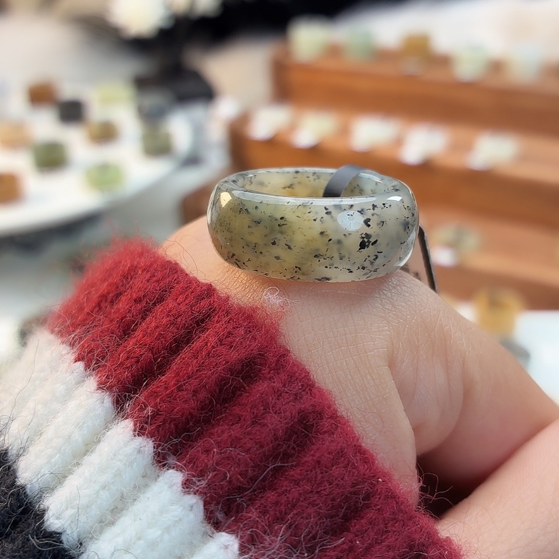 和田玉未镶嵌戒指i120糖青花轮胎18.4mm港码17.5—18