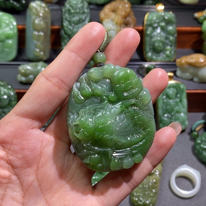 未镶嵌和田玉挂件