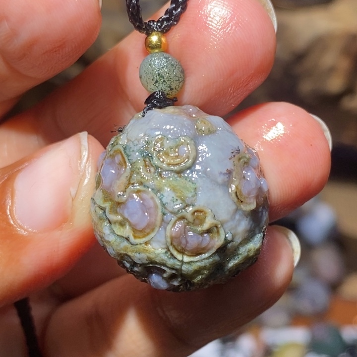 玛瑙/玉髓未镶嵌珠宝半成品