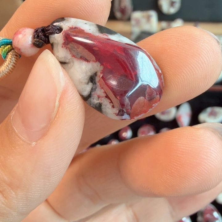 天然辰砂天然朱砂晶体