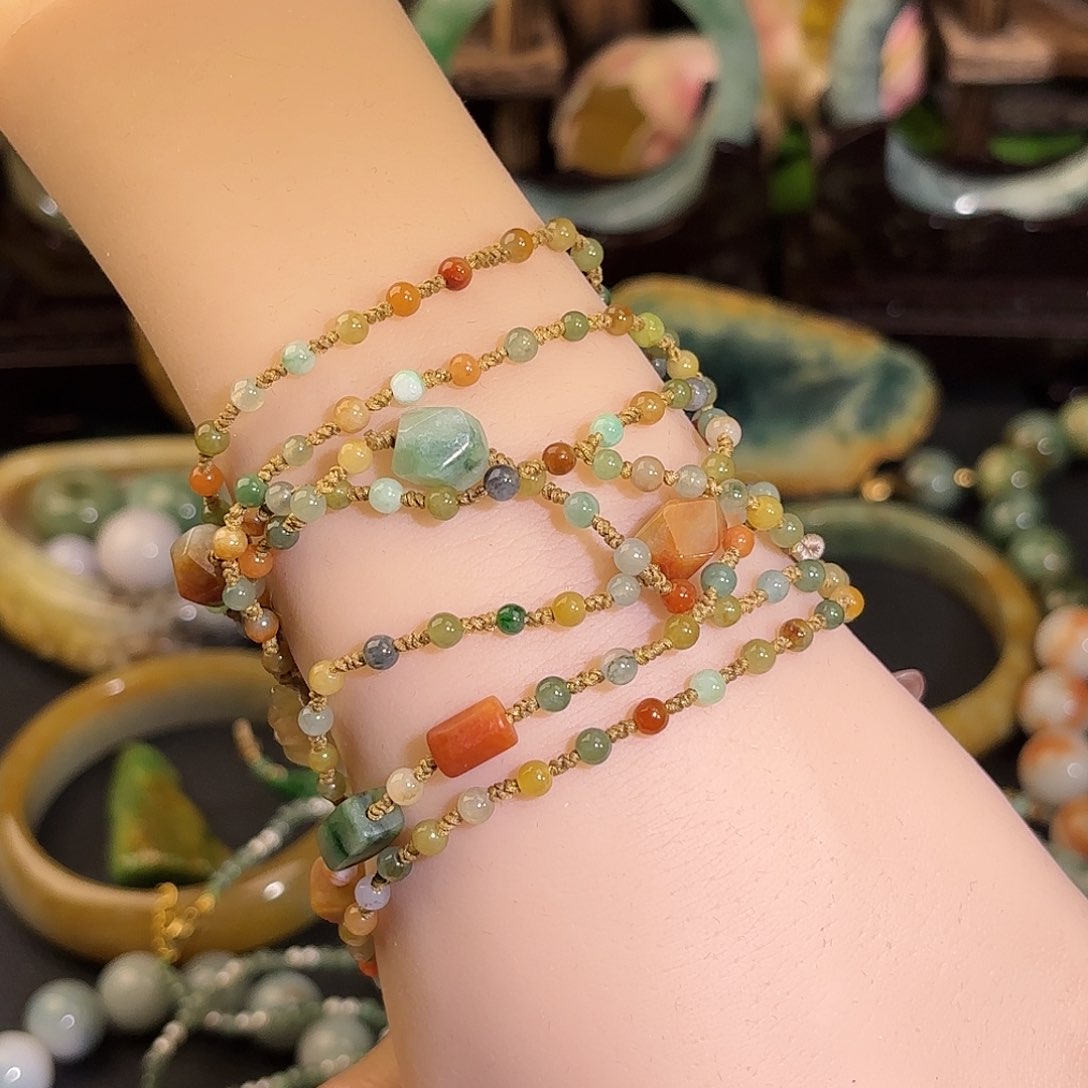 翡翠颈饰未镶嵌多彩大长串