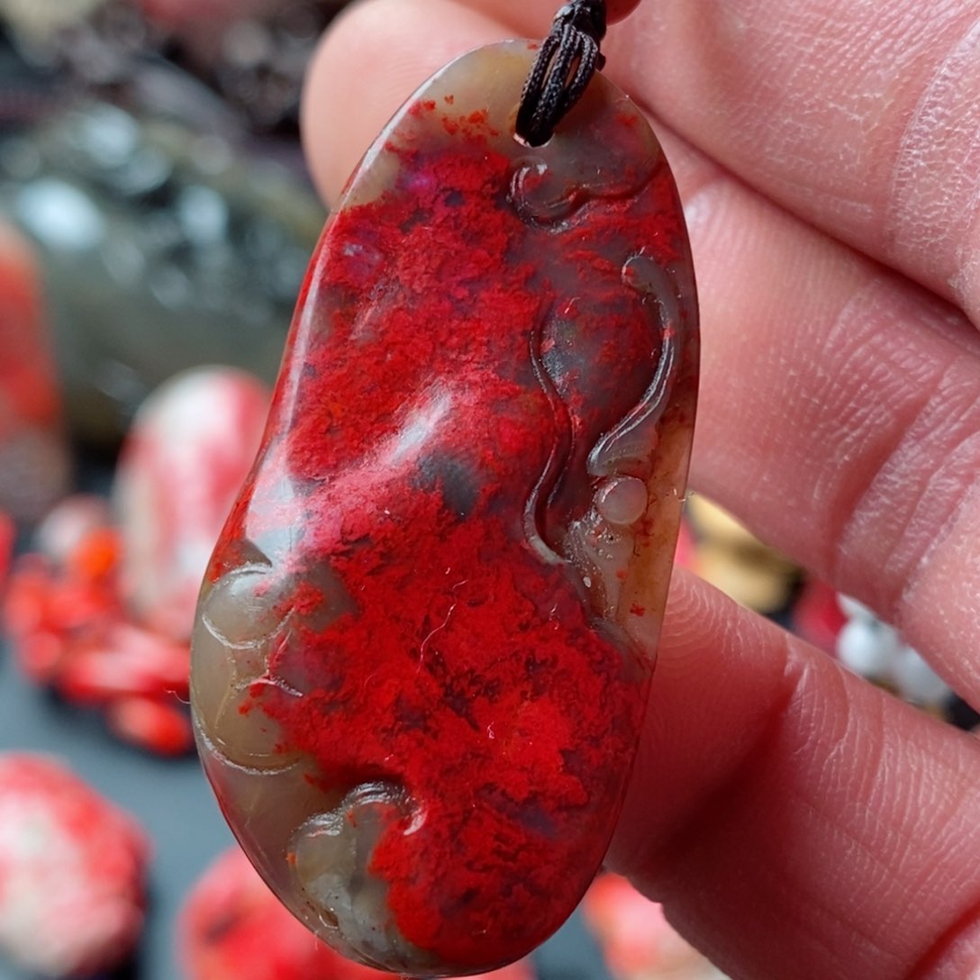 昌化鸡血石昌化鸡血石挂件