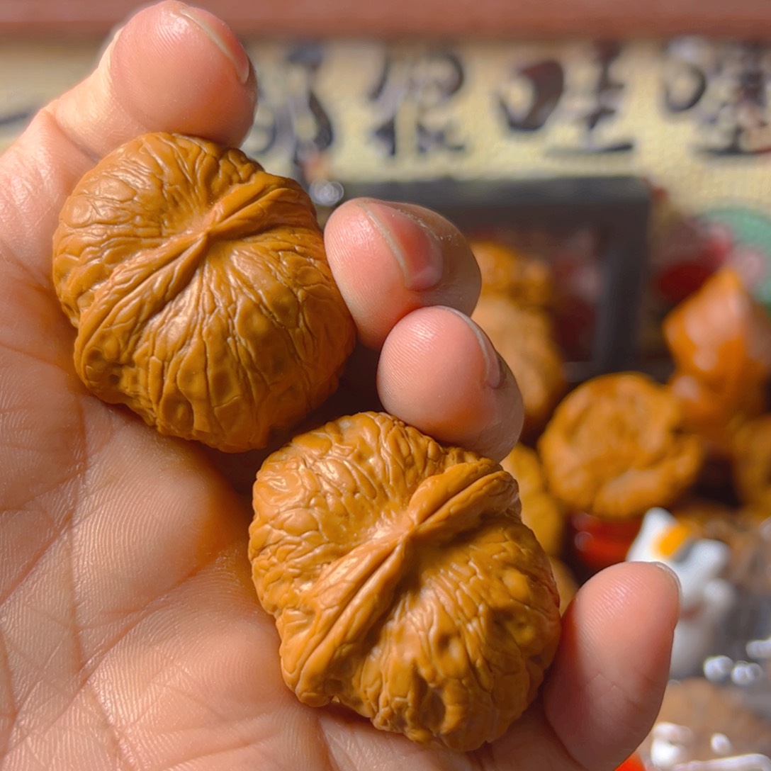 把件文玩核桃飞****票元宝40