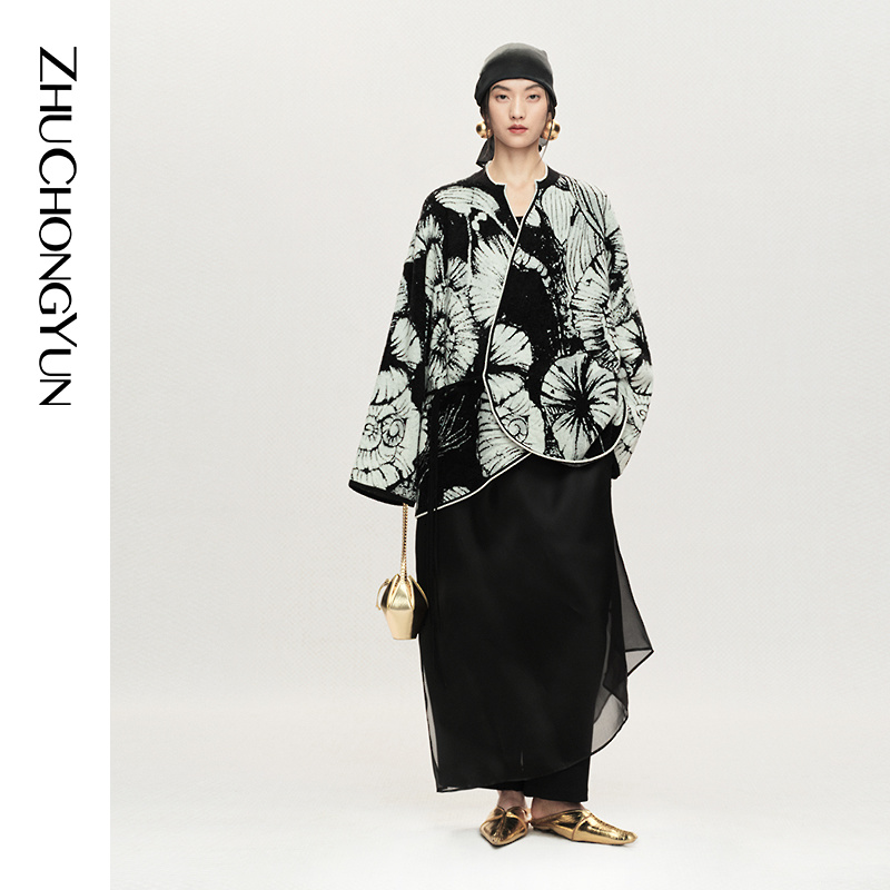 ZHUCHONGYUN2026春新款花卉提花弧形绑带毛针织衫外套CCGB1804M