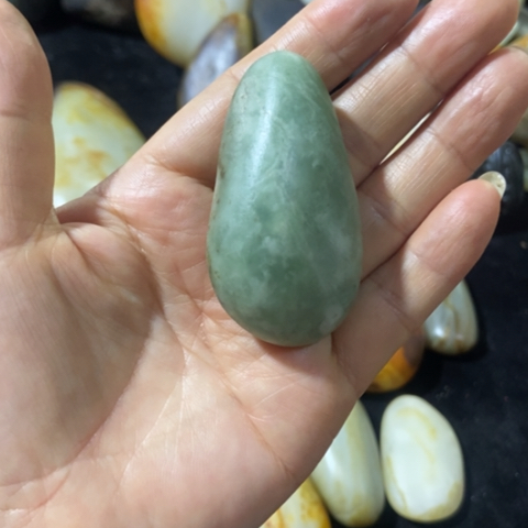 和田玉（糖玉）未镶嵌车挂