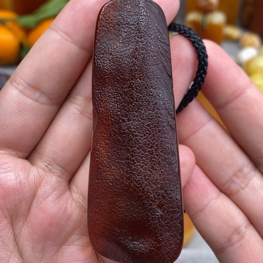 琥珀吊坠(赠链)未镶嵌
