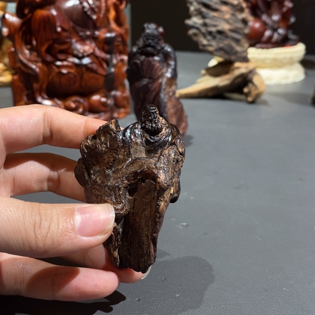 伟***来黄花梨/降香黄檀紫油梨达摩手把件