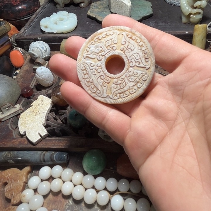 和田玉未镶嵌挂件