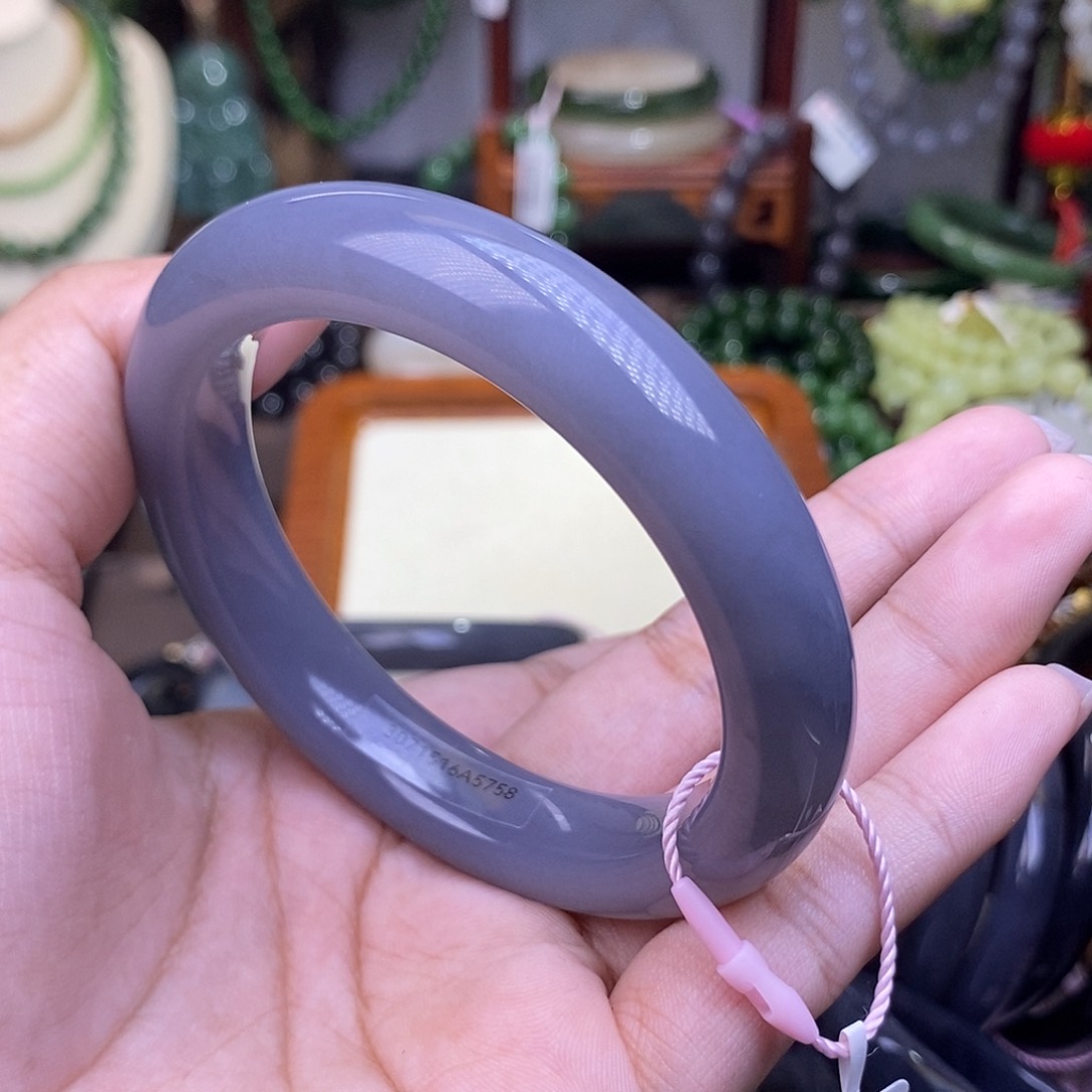 和田玉老矿料浓烟紫脂膏手镯57.4未镶嵌