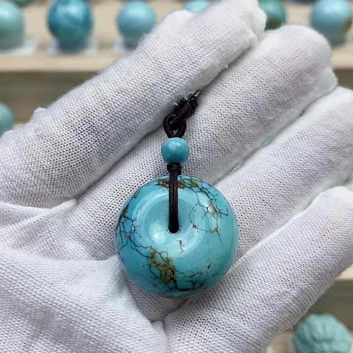 行***止绿松石未镶嵌配饰