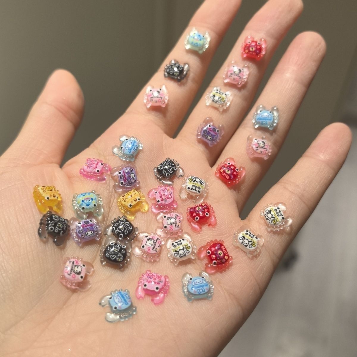 夜光小螃蟹对对碰迷你摆件网红创意