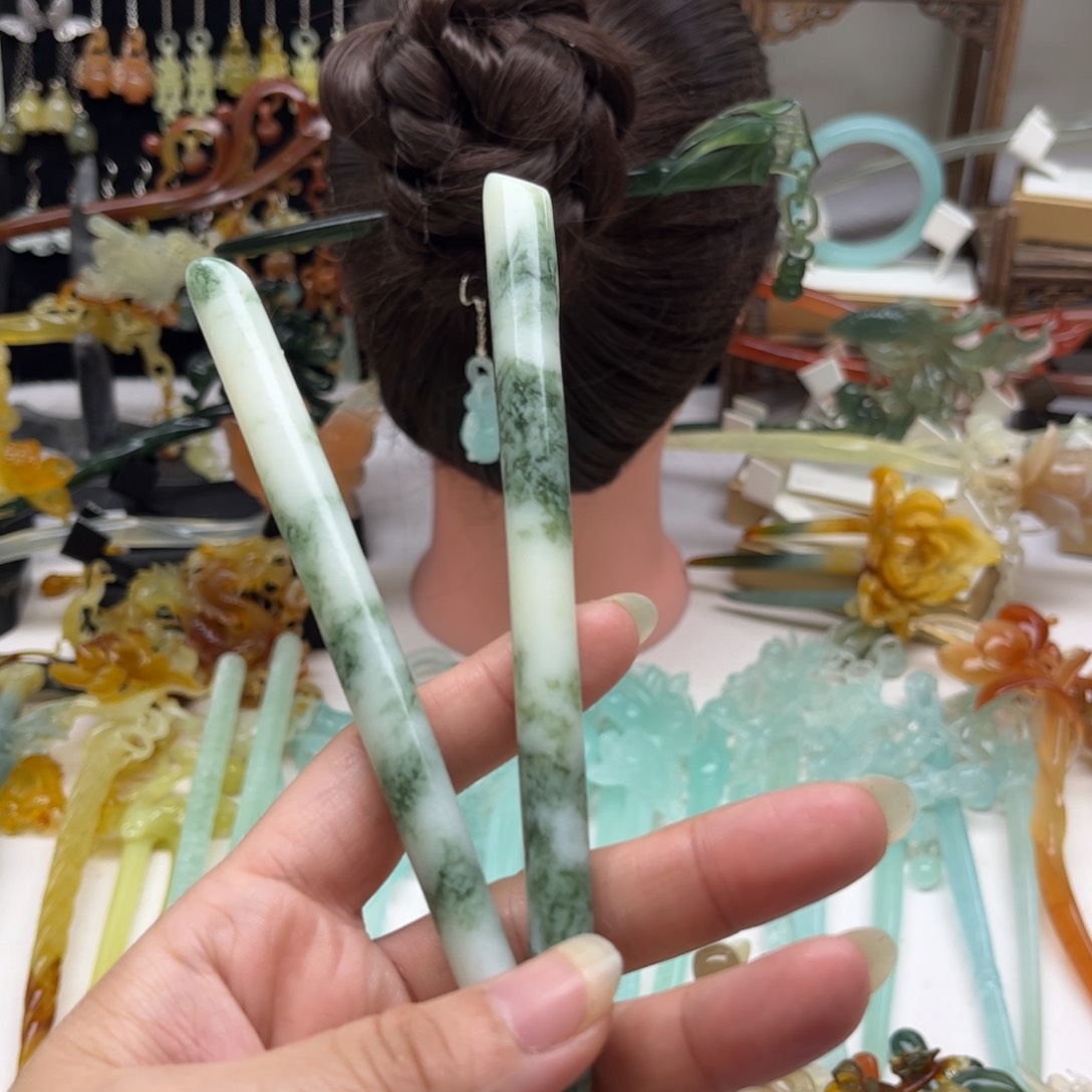 蛇纹石玉发饰合金