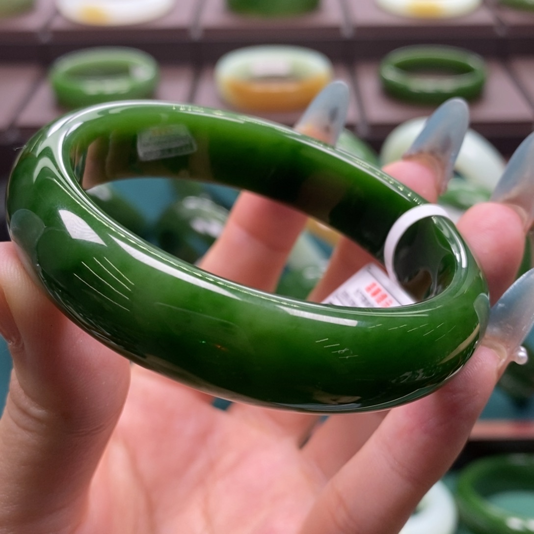 和田玉（碧玉）未镶嵌手镯5859