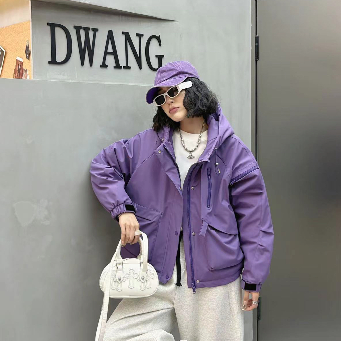 906冬季新款大码女装欧货简约连帽短款韩版工装风宽松显瘦外套