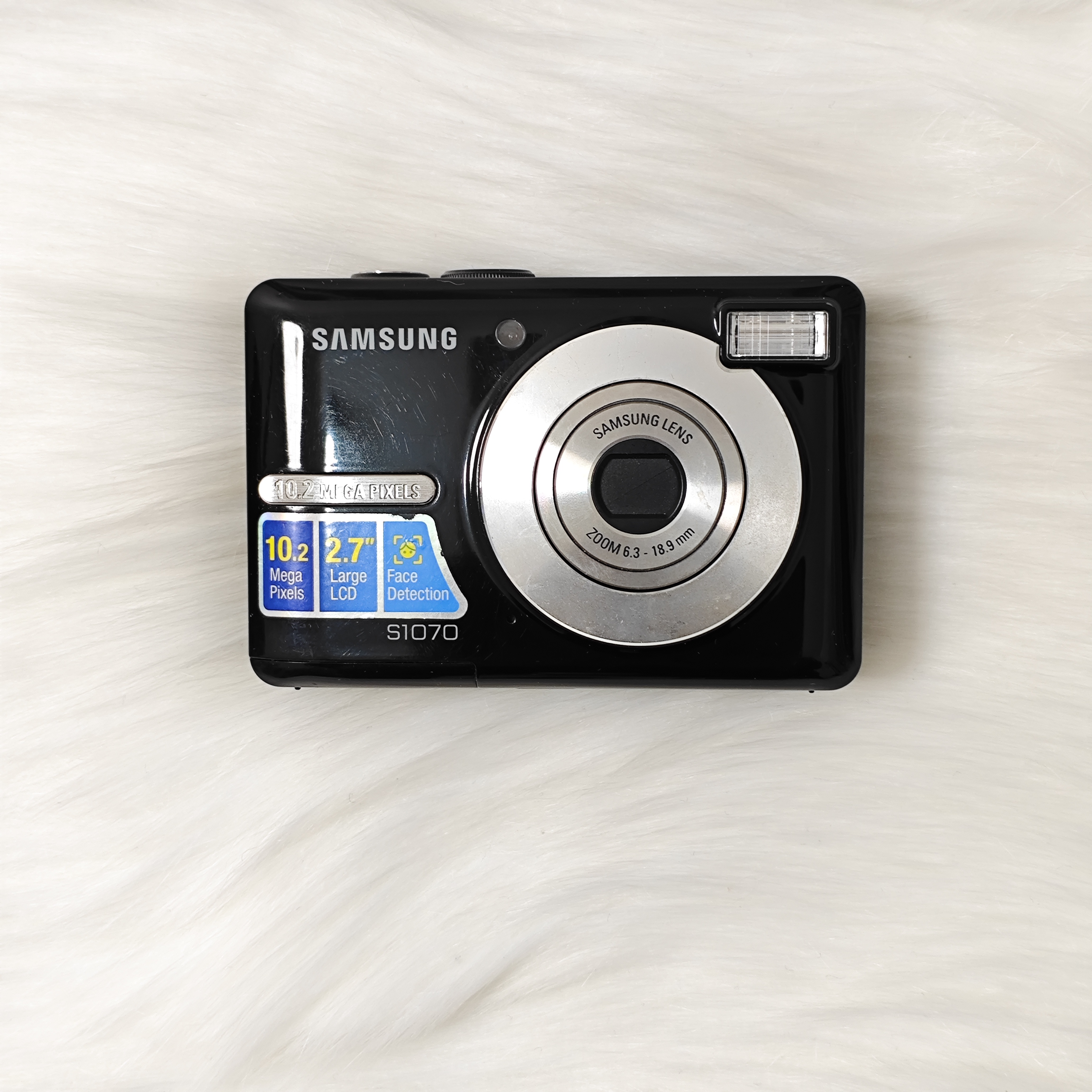 9新 Samsung/三星 s1070 黑色 出片清晰冷白皮 配件齐全