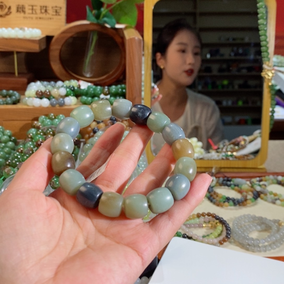 手链未镶嵌和田玉