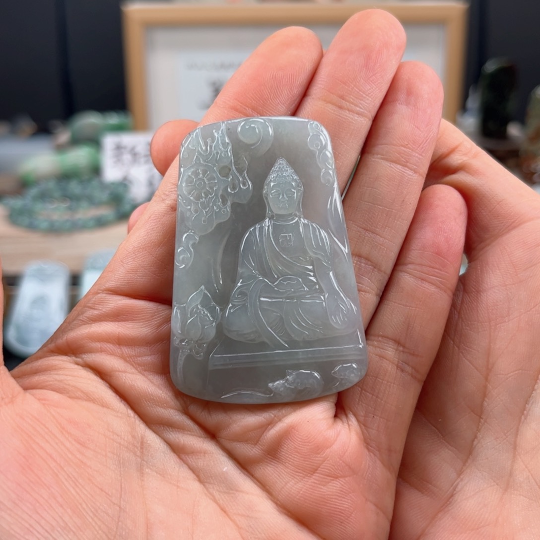 翡翠颈饰未镶嵌竹*足阿弥