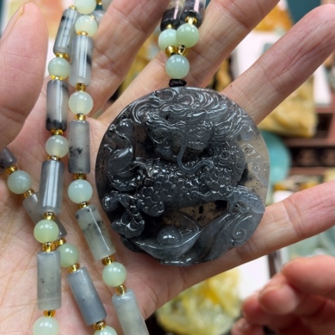 岫玉挂件未镶嵌挂件